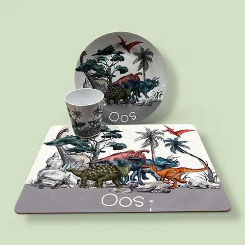 kinderservies met naam en dino s